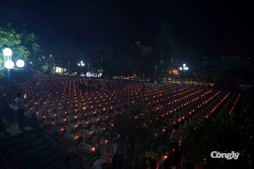 Nghĩa trang Liệt sĩ Quốc tế Việt – Lào là nghĩa trang duy nhất tại Việt Nam mang tên hai quốc gia Việt - Lào, nơi yên nghỉ của gần 11.000 liệt sĩ.