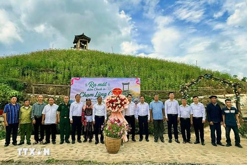 Lễ ra mắt điểm check-in "Chạm Lũng Cú" tại xã Lũng Cú, tỉnh Tuyên Quang. (Ảnh: TTXVN phát)