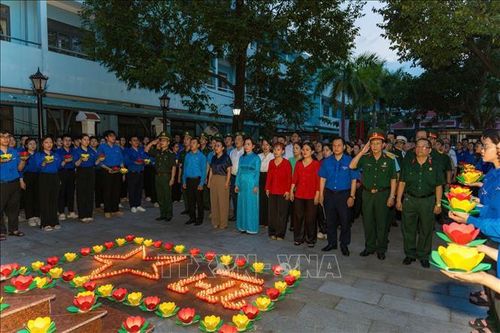 Các hoạt động đền ơn đáp nghĩa được tổ chức đồng loạt tại nhiều địa phương ở thành phố Đà Nẵng nhân kỷ niệm 79 năm Ngày Thương binh - Liệt sĩ (27/7/1947 - 27/7/2026). Ảnh: Khoa Chương/TTXVN