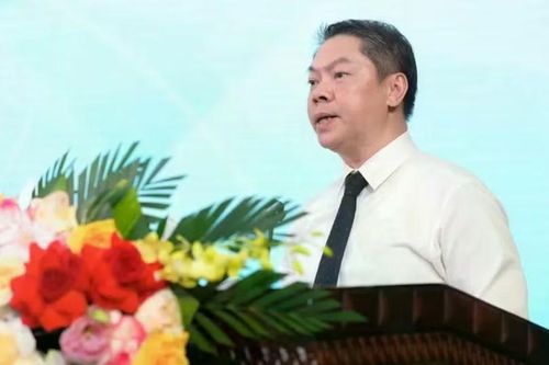 Ông Đoàn Thanh Sơn cho biết Trạm dịch vụ công số sẽ góp phần đẩy mạnh cung cấp dịch vụ công trực tuyến, số hóa hồ sơ, tái sử dụng dữ liệu điện tử. Ảnh: UBND Lạng Sơn.