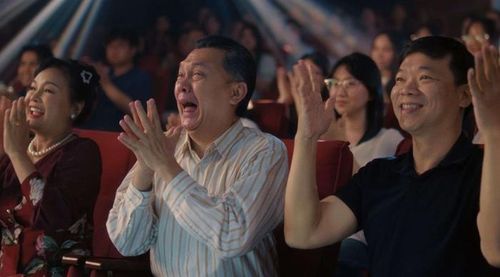 NSƯT Hữu Châu. Ảnh: Đoàn phim