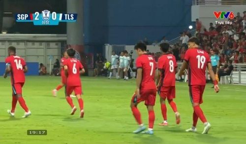 Singapore nâng tỷ số lên 2-0. Ảnh chụp màn hình