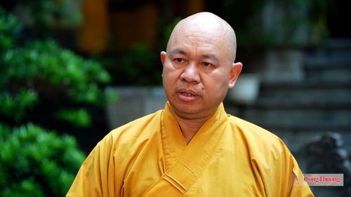 Thượng tọa Thích Đức Thiện - Phó Chủ tịch, Tổng Thư ký Hội đồng Trị sự Giáo hội Phật giáo Việt Nam nhấn mạnh: 'Tháng 7 năm nay là một thời khắc vô cùng sâu lắng và thiêng liêng, càng ý nghĩa hơn bởi mỗi người Việt Nam chúng ta đang thực hiện mệnh lệnh của trái tim trong chiến dịch 500 ngày đêm quy tập, tìm kiếm, xác định hài cốt và danh tính các liệt sĩ'. 
