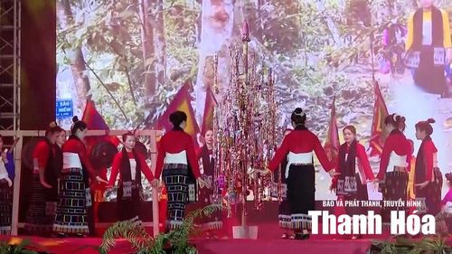 Lễ hội Chí Linh Sơn được tổ chức hằng năm đã trở thành điểm tựa tâm linh và văn hóa.