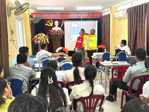 Để nâng cao chất lượng chuyên môn, nghiệp vụ, Ban quản lý Bán Đảo Sơn Trà và các bãi biển du lịch Đà Nẵng thường xuyên tổ chức các đợt tập huấn, kỹ năng, nghiệp vụ.