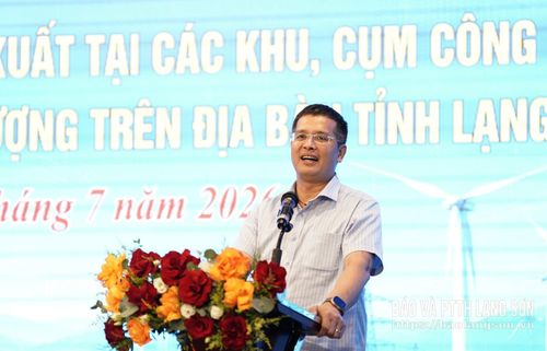 Lãnh đạo VSIP Lạng Sơn trao đổi một số nội dung tại chương trình gặp mặt