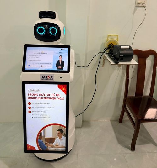 Công nghệ thông tin được ứng dụng đồng bộ trong quản lý, điều hành và giải quyết thủ tục hành chính tại xã Tân Thành