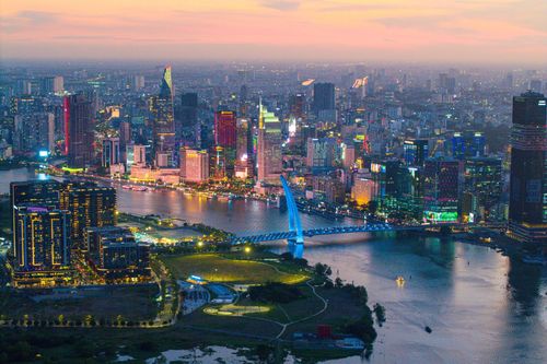 AI sẽ giúp Việt Nam chuyển từ tăng trưởng dựa nhiều vào mở rộng đầu vào sang tăng trưởng dựa nhiều hơn vào năng suất và đổi mới sáng tạo