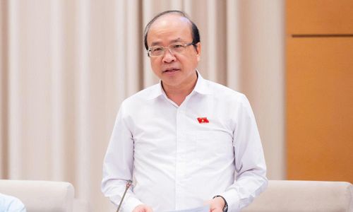 Chủ nhiệm Ủy ban Pháp luật và Tư pháp Phan Chí Hiếu.
