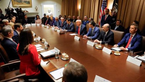 Trong cuộc họp tại Nhà Trắng ngày 24/7, ông Donald Trump cùng các quan chức quân sự và an ninh đã thảo luận về bước đi tiếp theo đối với Iran.
