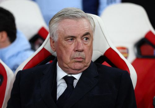  “The Beautiful Games of an Ordinary Genius” khắc họa Ancelotti bằng sự điềm tĩnh, hài hước và gần gũi quen thuộc. 