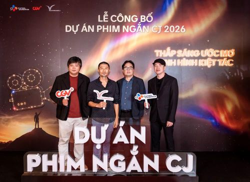 Hội đồng thẩm định của mùa giải năm nay tại Lễ Công bố Dự án phim ngắn CJ mùa 7