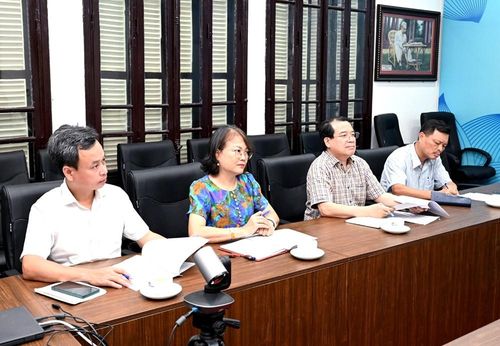 Tham dự buổi làm việc có lãnh đạo các phòng, đơn vị thuộc Cục Du lịch Quốc gia Việt Nam