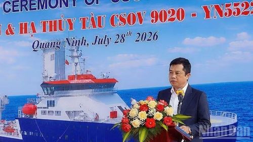 Ông Nguyễn Văn Mạnh, Tổng Giám đốc Công ty Đóng tàu Hạ Long phát biểu tại sự kiện.