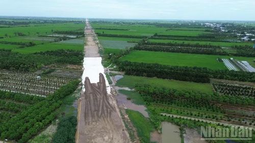 Cao tốc Mỹ An-Cao Lãnh đang được triển khai.