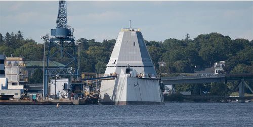 Tàu khu trục USS Lyndon B. Johnson, chiếc cuối cùng của lớp Zumwalt, dự kiến hoàn thiện vào năm 2028. Ảnh: The National Interest