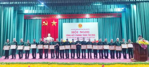 Hội Cựu chiến binh tỉnh Thái Nguyên khen thưởng 19 tập thể và 22 cá nhân có thành tích xuất sắc trong phong trào thi đua “Cựu chiến binh giúp nhau giảm nghèo, làm kinh tế giỏi” giai đoạn 2021-2026.