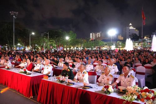  Các đại biểu tham dự chương trình: Nguồn của cổng thông tin thành phố Hải Phòng