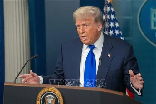 Tổng thống Mỹ Donald Trump phát biểu tại cuộc họp báo ở Nhà Trắng, Washington, D.C. Ảnh: THX/TTXVN
