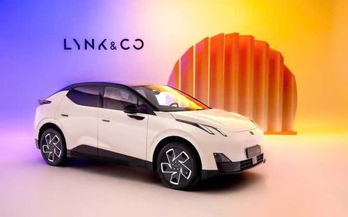 Lynk & Co 02 - CUV coupe thuần điện sắp bán tại Việt Nam.