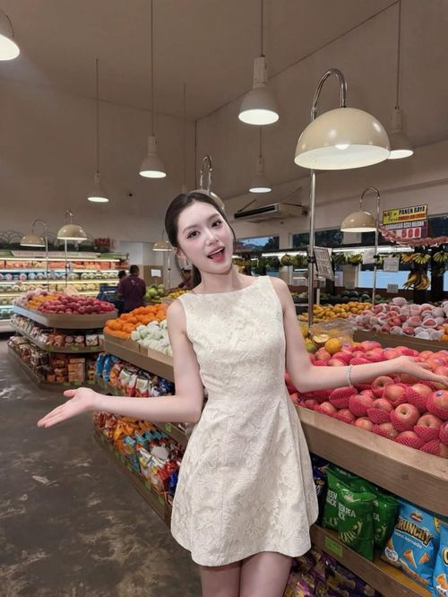 Khoảnh khắc đời thường của Hoa hậu Phương Oanh thu hút sự chú ý trên mạng xã hội. (Nguồn: FBNV)