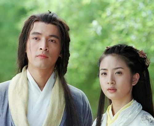 Cả hai dành trọn cuộc đời bảo vệ thành Tương Dương, trở thành biểu tượng của tinh thần anh hùng và lòng trung nghĩa trong thế giới kiếm hiệp Kim Dung.
