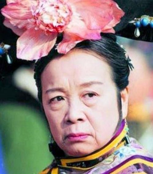 Hình tượng Dung ma ma từng là "nỗi ám ảnh tuổi thơ", song sự trung thành tuyệt đối với Hoàng hậu cũng khiến nhiều người thay đổi cách nhìn.