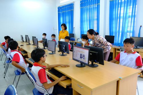 Các địa phương không ngừng đầu tư, nâng cao chất lượng trường học trên địa bàn