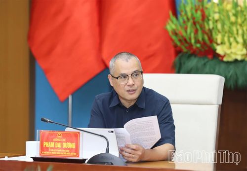 Đồng chí Bí thư Tỉnh ủy Phạm Đại Dương phát biểu chỉ đạo hội nghị.