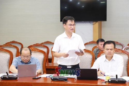 Lãnh đạo Sở Tài chính phát biểu tại cuộc làm việc.