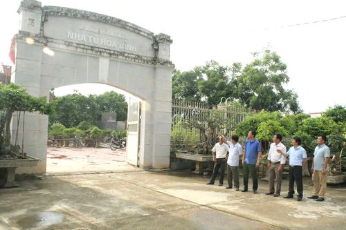 Di tích lịch sử quốc gia Nhà tù Hòa Bình (phường Hòa Bình) qua thời gian đã xuống cấp nghiêm trọng.