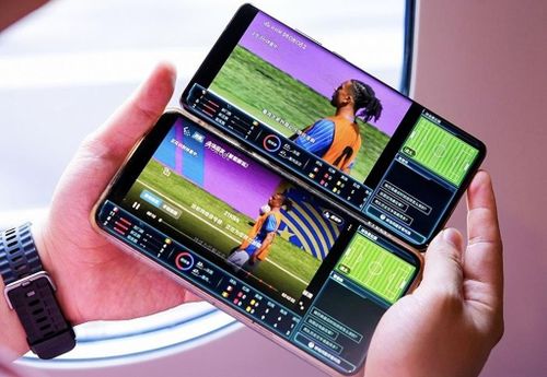 Trải nghiệm xem trực tiếp mượt mà trên mạng 5G-A đường sắt cao tốc do China Mobile và Huawei triển khai. Ảnh: C114