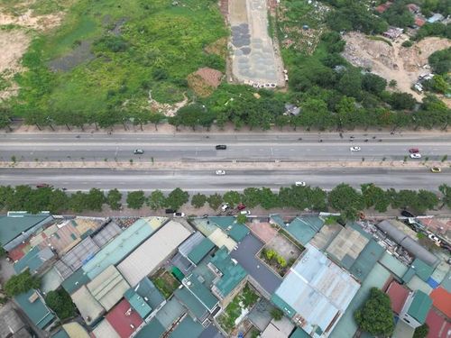Theo thiết kế, dự án xây dựng tuyến cống hộp 3x3m dọc các tuyến Võ Chí Công - Hoàng Minh Thảo để tăng khả năng thoát nước, góp phần giảm úng ngập cho khu vực và dẫn nước về sông Tô Lịch. Đây là hạng mục quan trọng trong dự án cải tạo kênh Thụy Phương.
