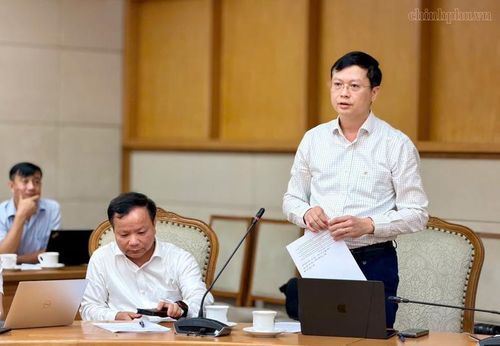 Các đại biểu phát biểu ý kiến - Ảnh: VGP/Thu Sa