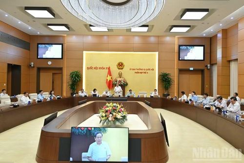 Quang cảnh phiên bế mạc. (Ảnh: THỦY NGUYÊN)