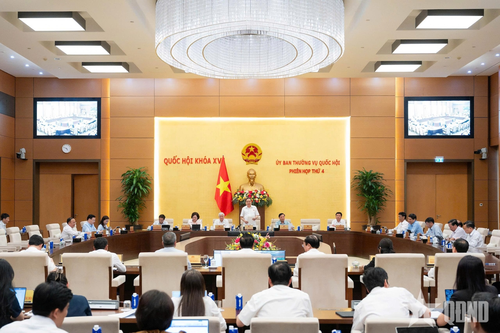 Quang cảnh phiên bế mạc.