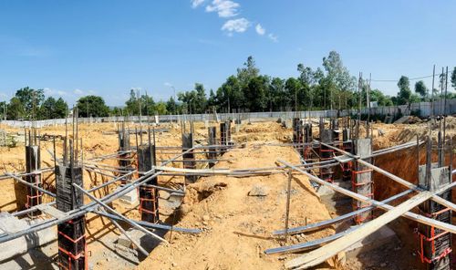 Tái khởi động dự án nhà thi đấu thể thao đa năng tại xã Quế Sơn.