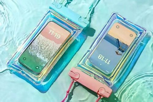 Một số phụ kiện quen thuộc có thể khiến smartphone nóng lên nhanh hơn trong điều kiện thời tiết mùa hè.