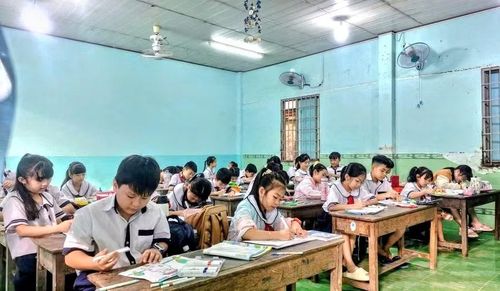 Học sinh Tiểu học ở An Giang.