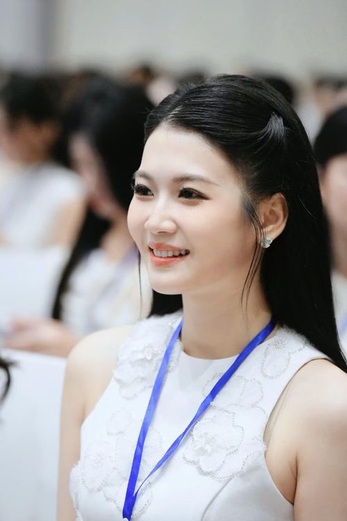 Người đẹp cho biết cô đã cố gắng ngủ sớm trước ngày sơ khảo nhưng vẫn hồi hộp đến mức thức giấc nhiều lần. Thu Anh mong ban giám khảo cảm nhận được sự chân thành và cá tính của mình.
