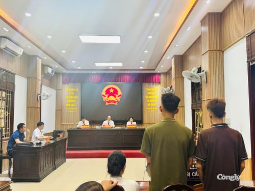 Vụ án bắt đầu từ mâu thuẫn trên mạng xã hội, nhưng hậu quả xảy ra ngoài đời thực.