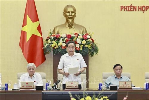 Chủ tịch Quốc hội Trần Thanh Mẫn phát biểu bế mạc Phiên họp thứ tư của Ủy ban Thường vụ Quốc hội. Ảnh: Doãn Tấn/TTXVN.