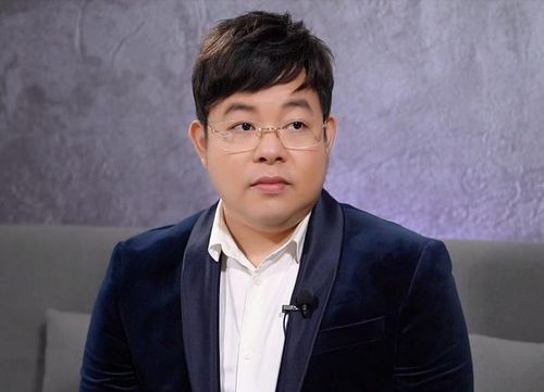 Quang Lê bày tỏ sự lo lắng khi những thông tin giả mạo có thể gây hiểu nhầm cho người tiêu dùng.