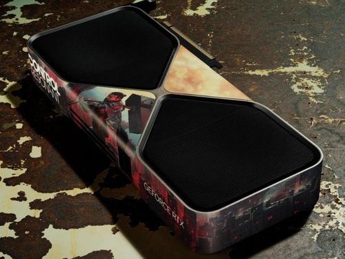 RTX 5080 với lớp bọc tùy chỉnh.