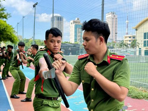 Các vận động viên đang tập trung luyện tập, sẵn sàng cho những màn trình diễn ấn tượng tại Đà Nẵng