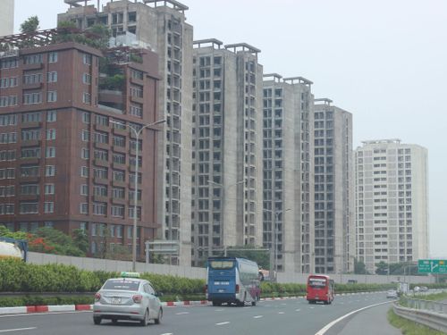 Việc đẩy mạnh phân cấp cần gắn liền với công khai thông tin quy hoạch trên nền tảng số để người dân, doanh nghiệp và các cơ quan liên quan dễ dàng tiếp cận, giám sát. Ảnh: Doãn Thành