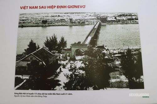 Hình ảnh sông Bến Hải, vĩ tuyến 17 từng chia cắt hai miền Nam - Bắc suốt 21 năm. Ảnh: T.Anh