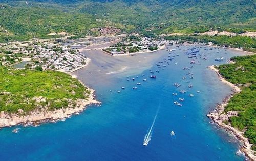 Hoạt động nhằm tăng cường liên kết phát triển du lịch, thương mại và đầu tư giữa Khánh Hòa với Quảng Trị cũng như các tỉnh khu vực Bắc Trung Bộ