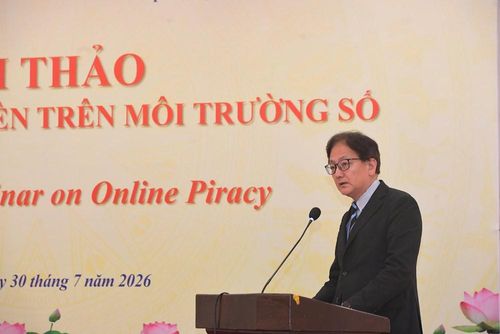 Cục trưởng Cục Bản quyền tác giả Nhật Bản Kawakami Toshihiro phát biểu tại Hội thảo
