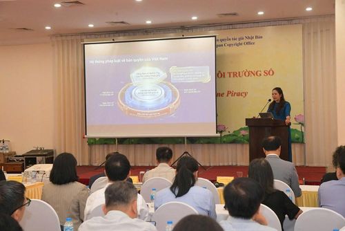 Phó Cục trưởng Cục Bản quyền tác giả Việt Nam Phạm Thị Kim Oanh chia sẻ tại Hội thảo